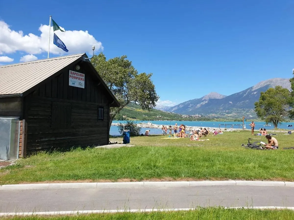 Campsite Camping Manu Crots